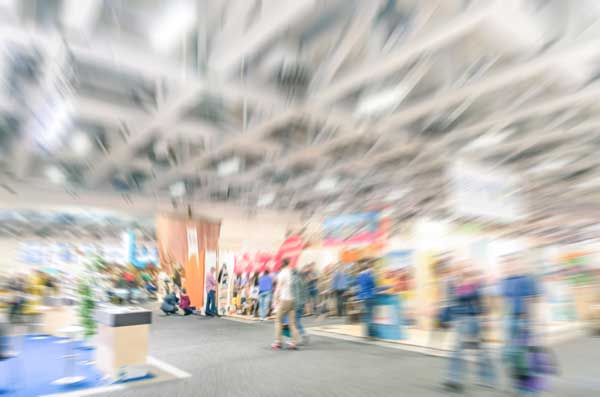 Expo_Floor_Blur_People_resized